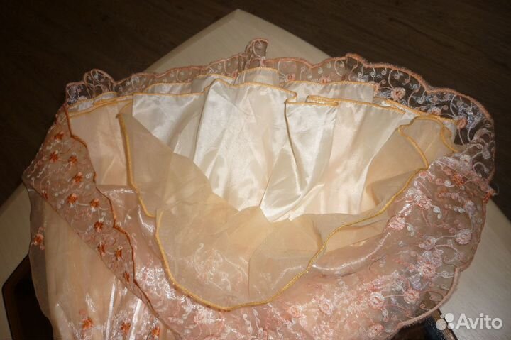 Нарядное детское платье для девочки