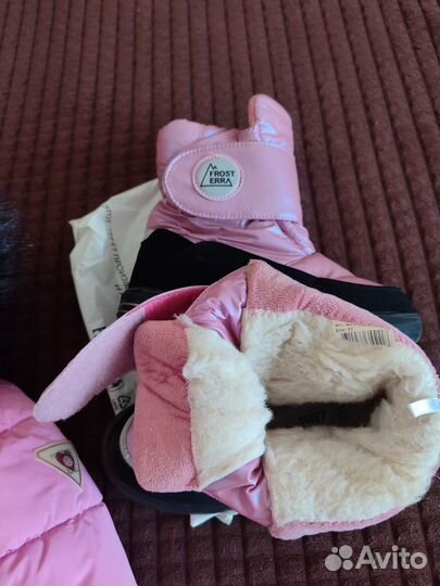 Пальто и сапоги для девочки