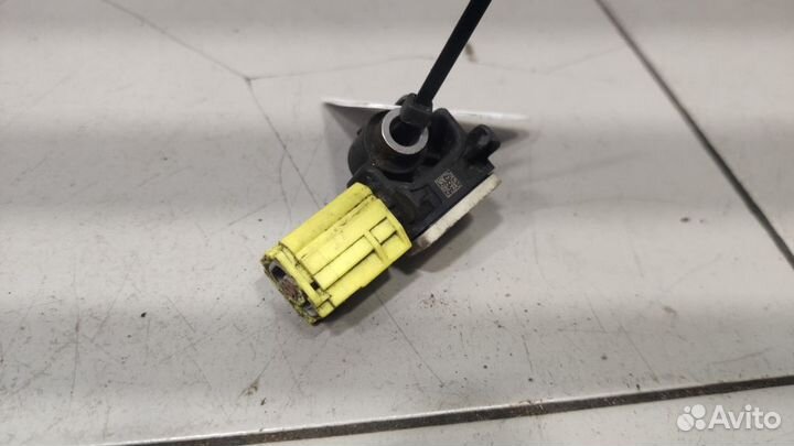 Датчик SRS Nissan Note E11