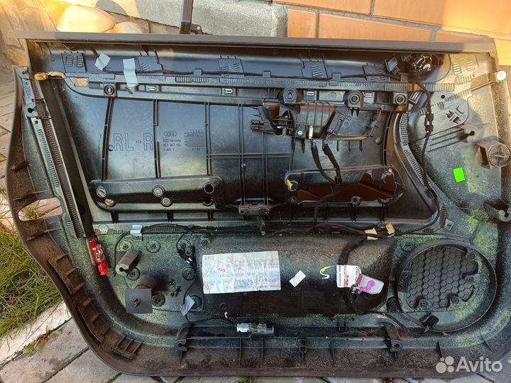 Обшивка двери audi а4б6