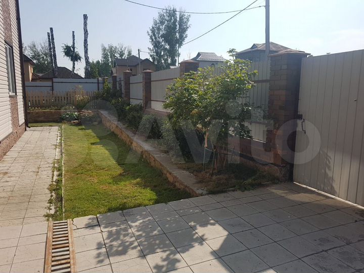 Дом 181,2 м² на участке 10 сот.