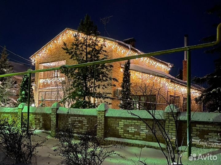 Монтаж уличных гирлянд