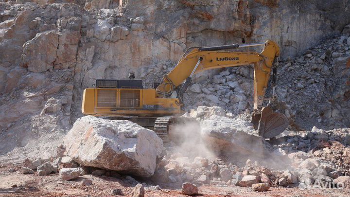 970Е – один из самых крупных экскаваторов LiuGong