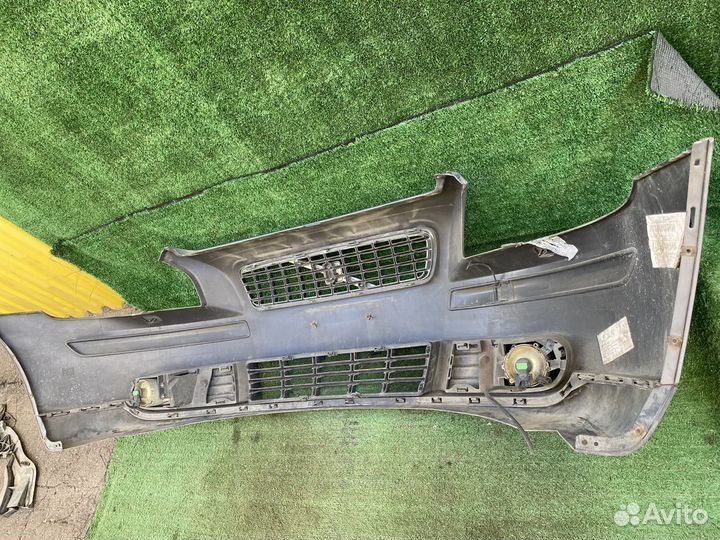 Бампер передний Volvo V50 MW MW68