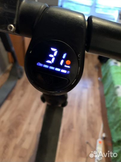 Электросамокат ninebot es 4