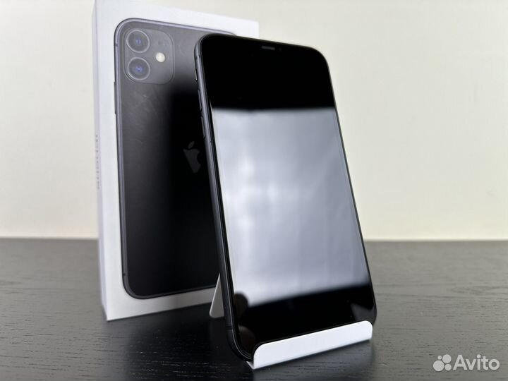 iPhone 11, 64 ГБ