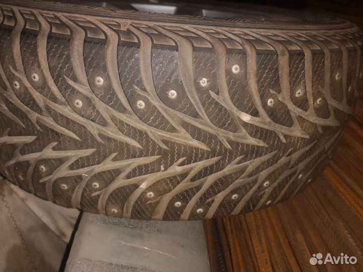 Yokohama Ice Guard Stud IG55 225/55 R16