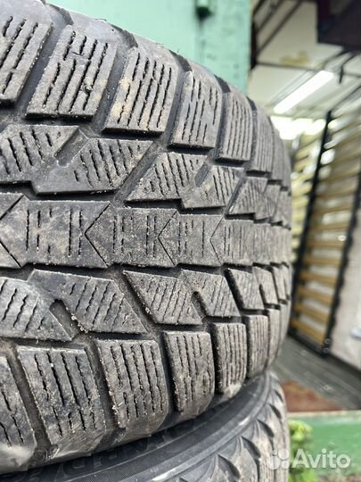 Nexen Winguard Ice Plus 215/55 R17 98T