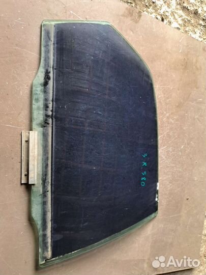 Стекло двери задний Volvo S80