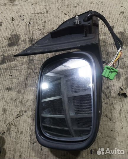 Зеркало левое volvo xc90