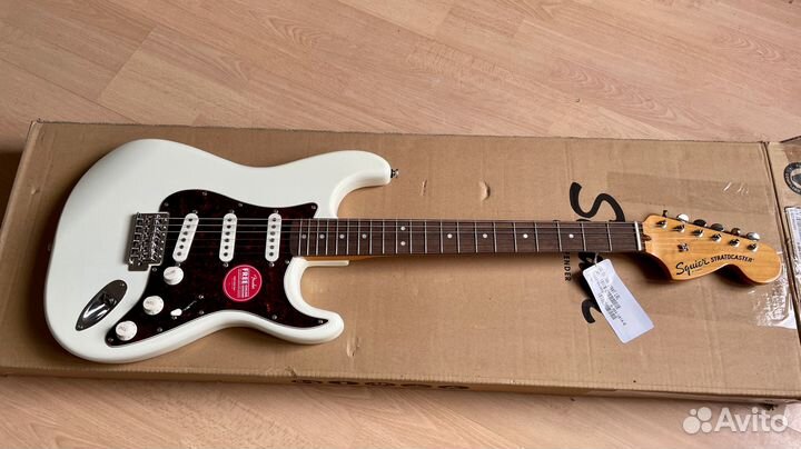 Squier Classic Vibe 70s Stratocaster (новый)