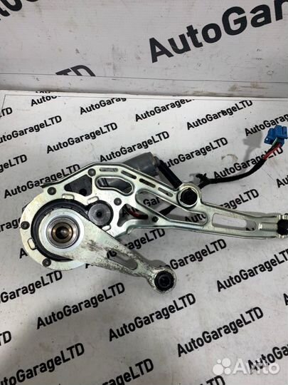 Привод крышки багажника Mercedes-Benz S-Class W222