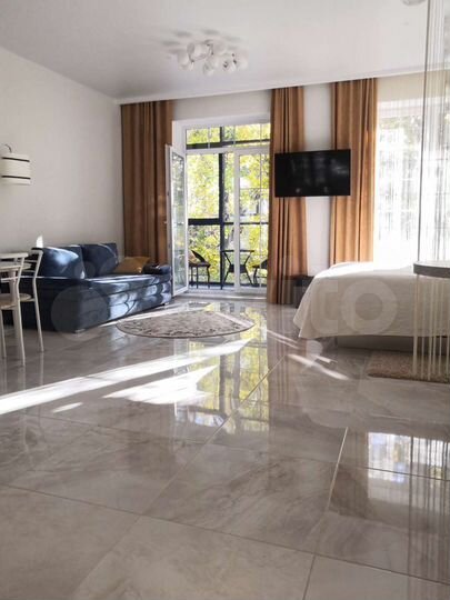 Квартира-студия, 42 м², 2/5 эт.