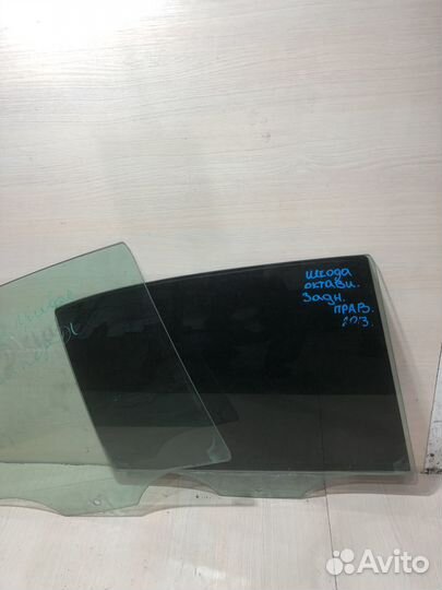 Стекло двери задней правой Skoda Octavia A5