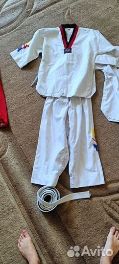 Костюм для тхэквондо