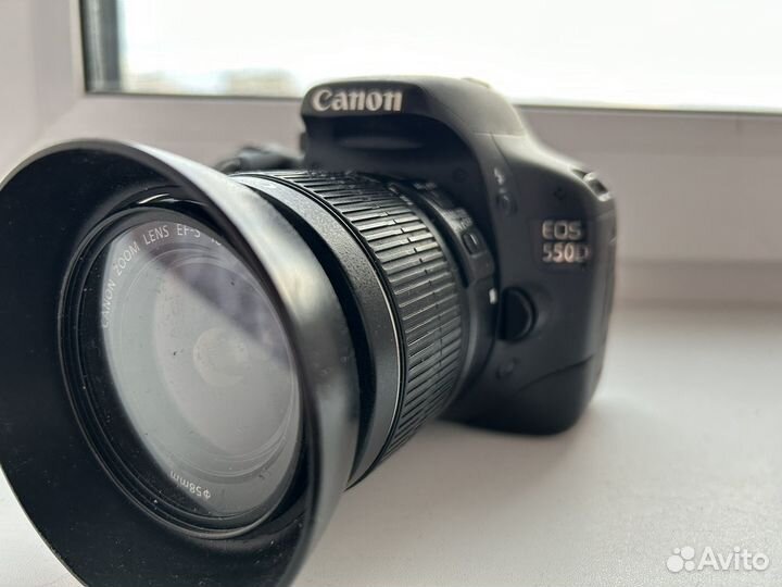 Canon eos 550d + kit 18-55