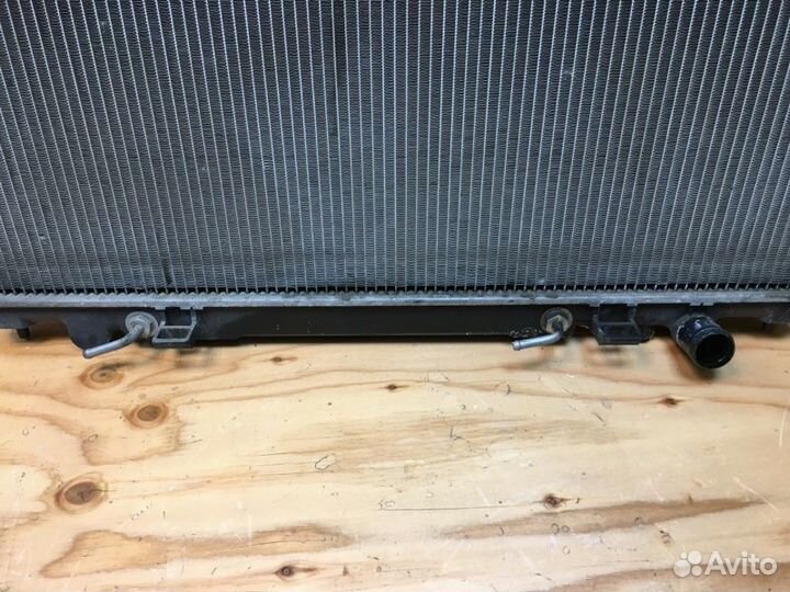 Радиатор двигателя Nissan Teana J31 VQ23DE 2004
