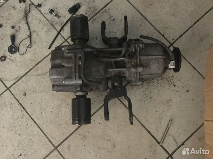 Suzuki Kizashi задний редуктор