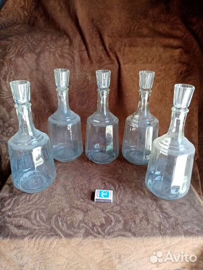 Графин СССР кабинетный - 800р, остальные по 300р
