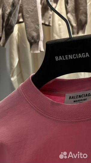 Balenciaga футболка розовая