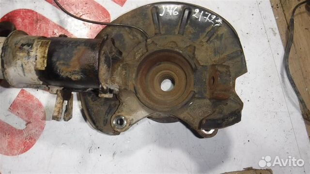 Кулак поворотный передний правый Land Rover Freel