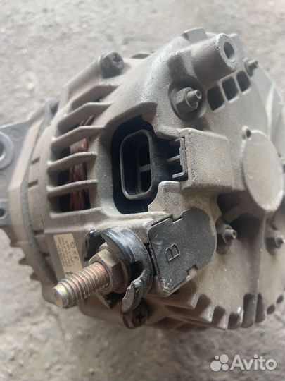 Генератор nissan 110A