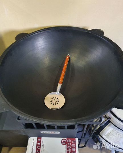 Казан чугунный