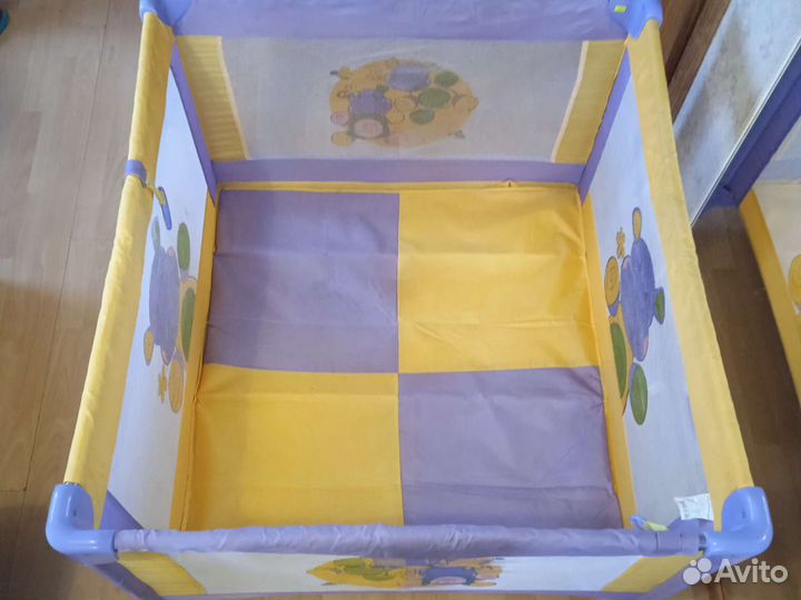 Манеж детский складной