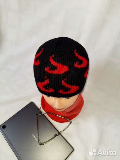 Двусторонняя шапка