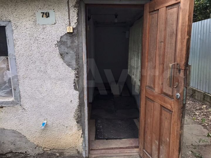 Дом 22,3 м² на участке 6 сот.