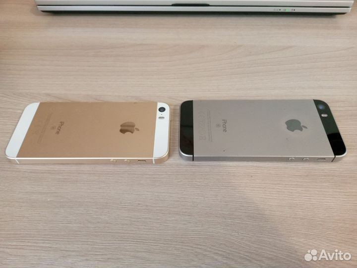 iPhone SE, 32 ГБ