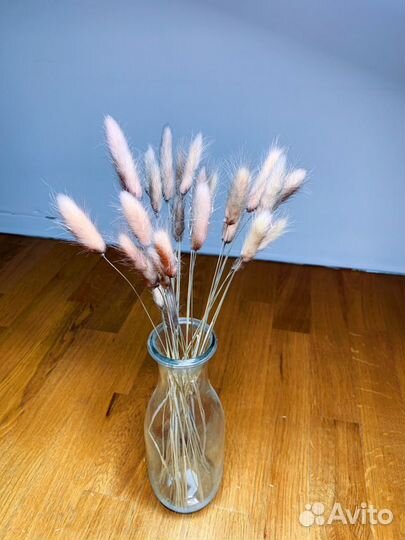 Ваза с сухоцветами