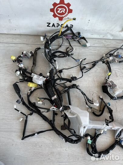 Lexus RX4 Проводка подторпедная