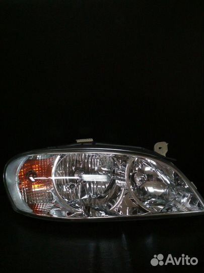 Фара правая Kia Spectra