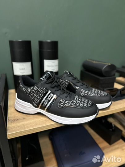 Мужские кроссовки новые босс 39