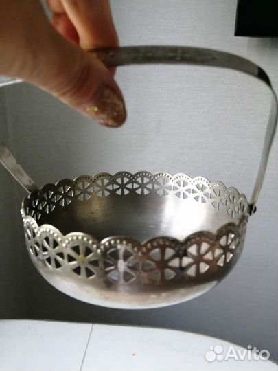 Мельхиоровая конфетница