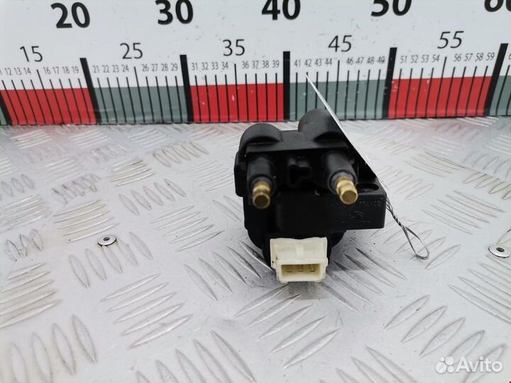 Катушка зажигания для Volvo S40 V40 1 70863021