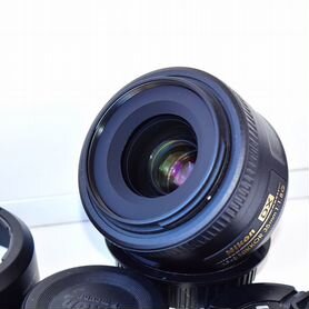 Nikon 35mm f/1.8G AF-S DX Nikkor светосильный фикс