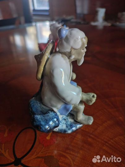 Фарфоровые статуэтки. Япония