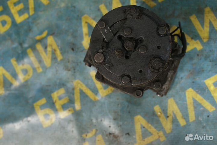 Компрессор кондиционера Ford Focus 1