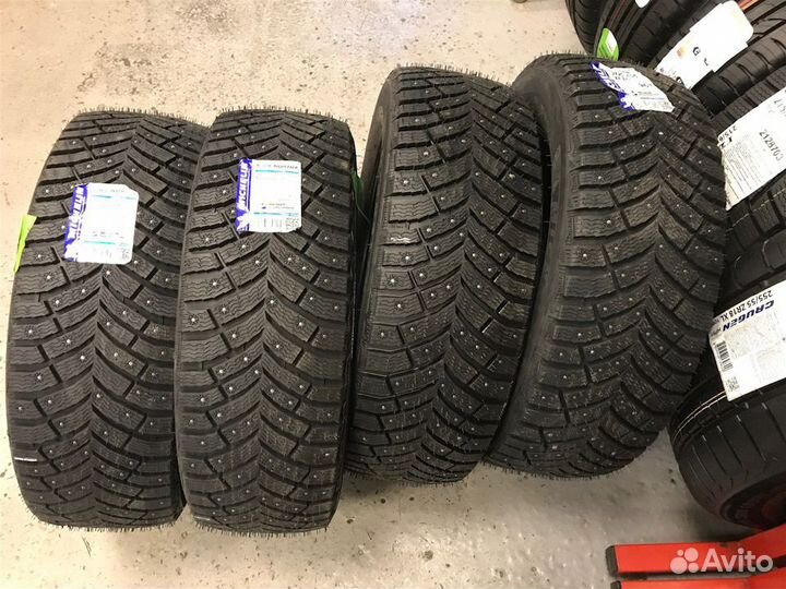 Michelin X-Ice North 4 SUV 255/55 R19 111T