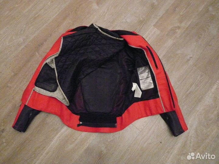 Мотокуртка