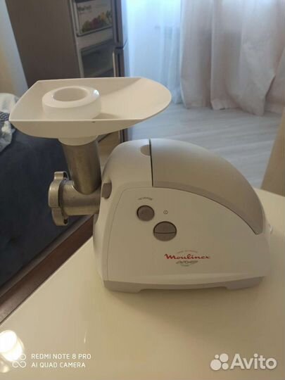Мясорубка электрическая moulinex