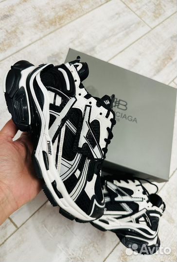 Кроссовки balenciaga runner 36,37