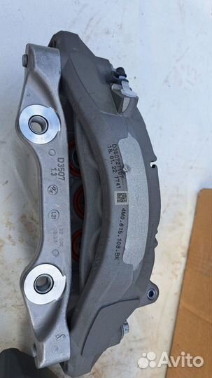 Передние тормозные суппорта Audi Q7 4M