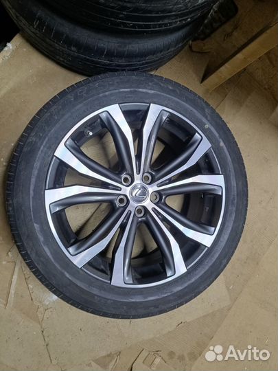 Bridgestone Dueler H/T 235/55 R20 102
