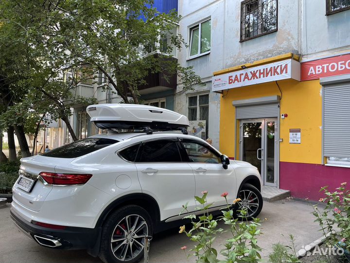 Автобокс на крышу Geely tugela (белый глянец)