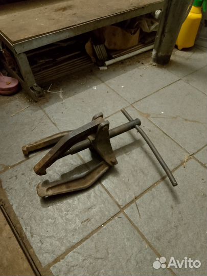 Съёмник трёхлапый СССР