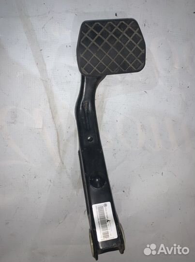 Педаль тормоза vw polo автомат VW Polo (Sed RUS) 2