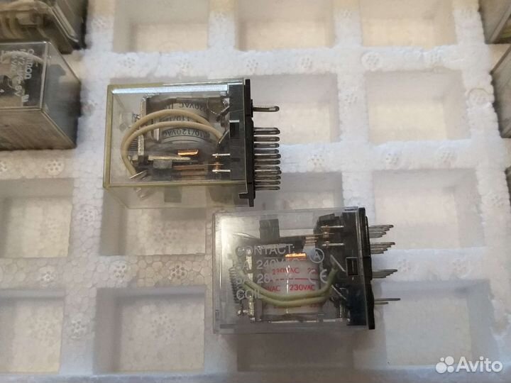 Реле промежуточное IEK новое